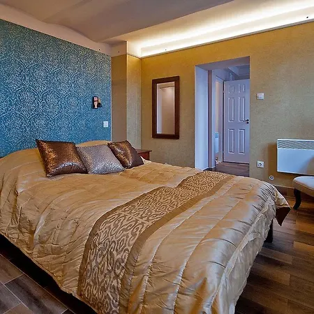 Aradi Appartamento Pécs